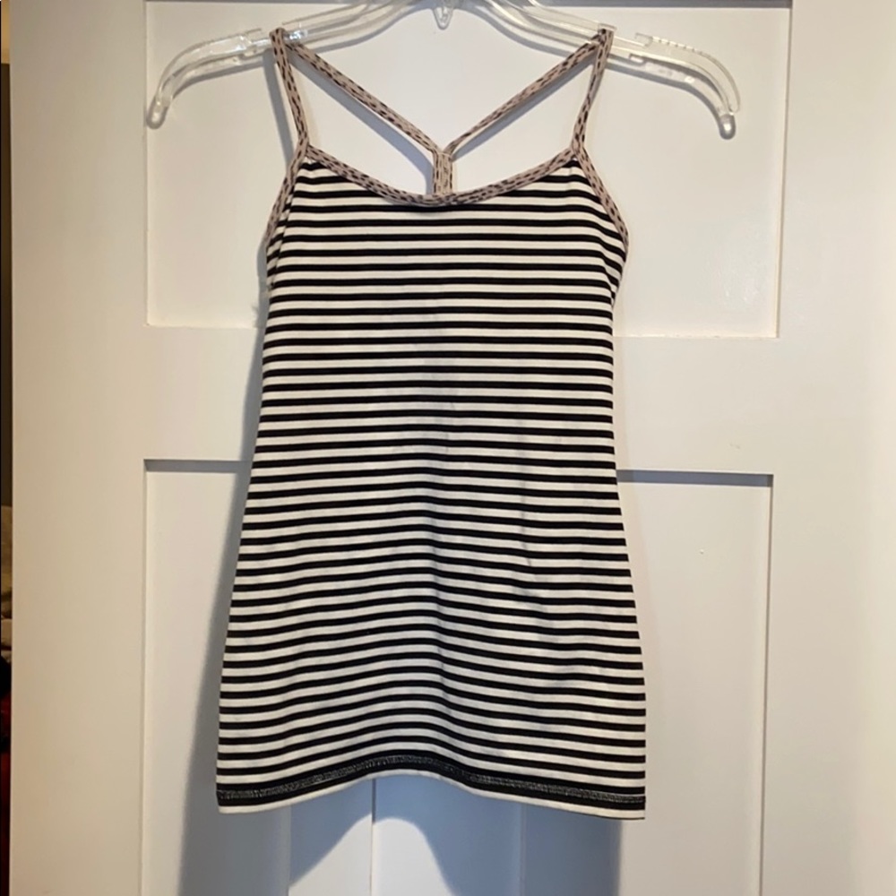 Lululemon tank